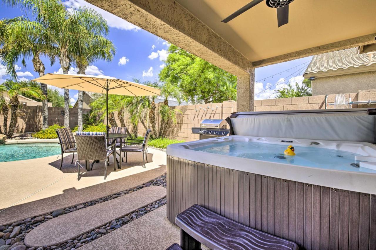 Mesa Oasis Desert Getaway Pool, Hot Tub, Patio! Exterior photo
